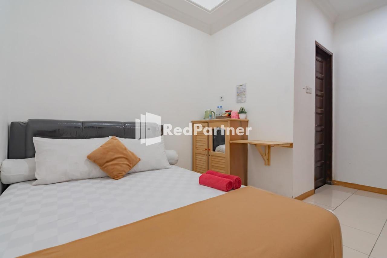 Langkar Guest House Syariah Mitra Reddoorz Samarinda Luaran gambar