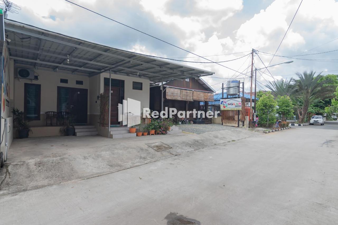Langkar Guest House Syariah Mitra Reddoorz Samarinda Luaran gambar
