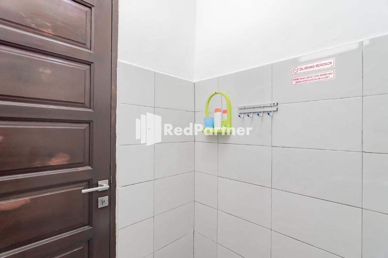 Langkar Guest House Syariah Mitra Reddoorz Samarinda Luaran gambar