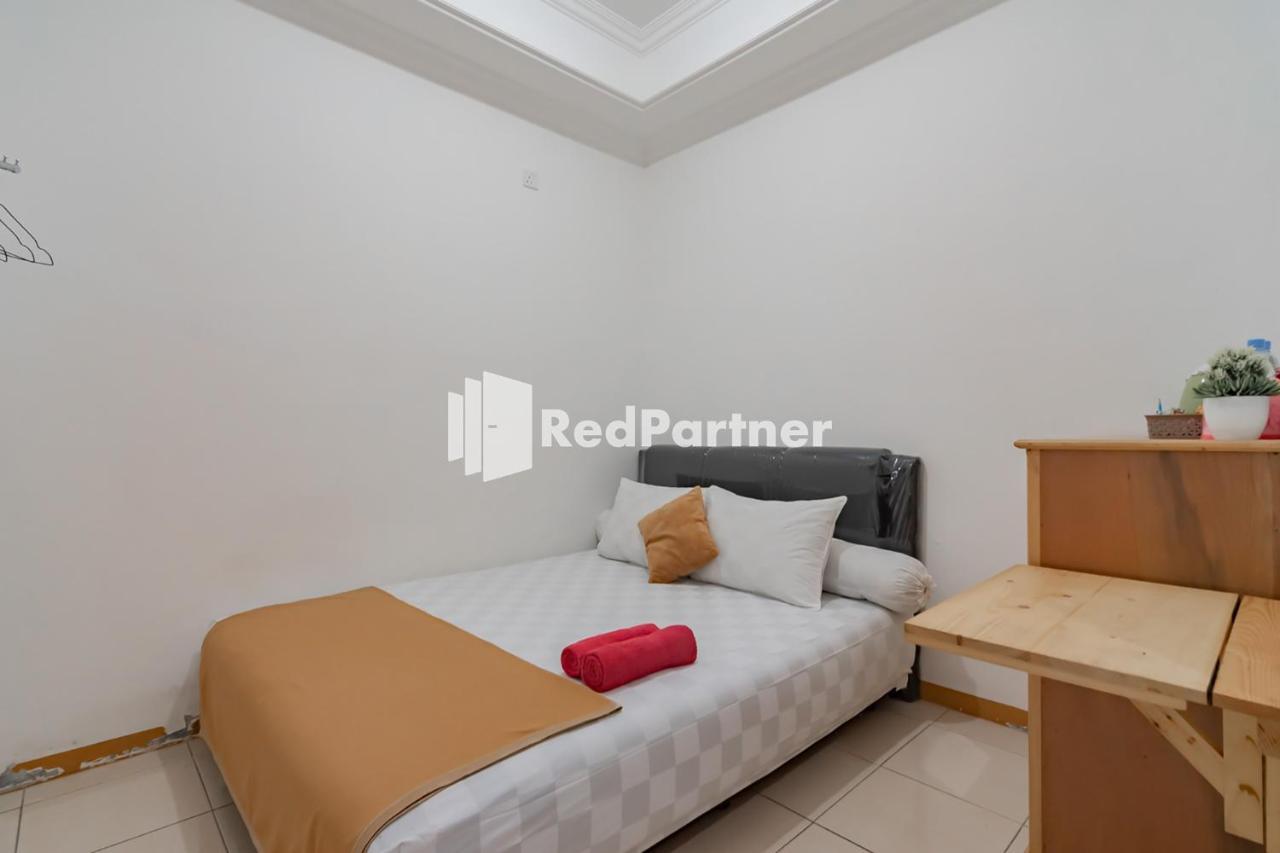 Langkar Guest House Syariah Mitra Reddoorz Samarinda Luaran gambar