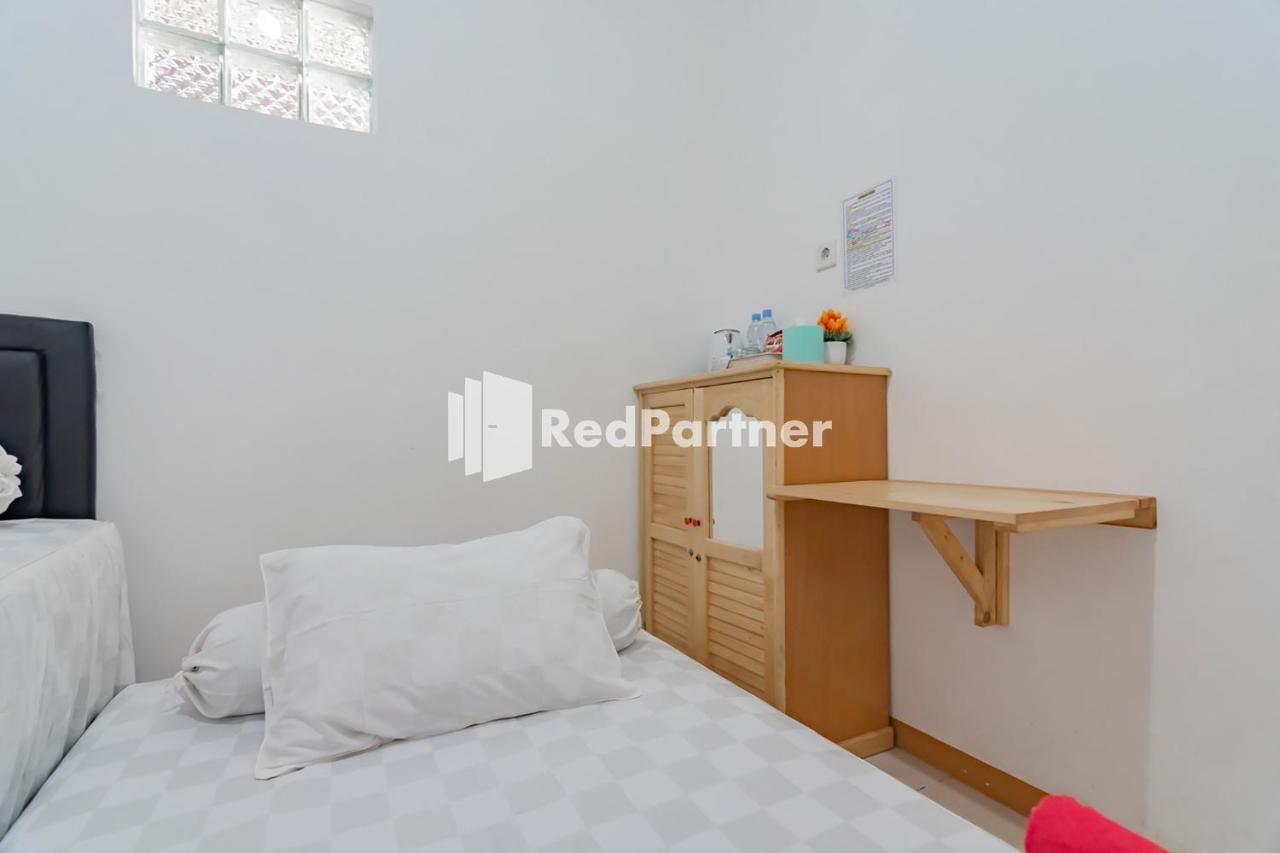 Langkar Guest House Syariah Mitra Reddoorz Samarinda Luaran gambar
